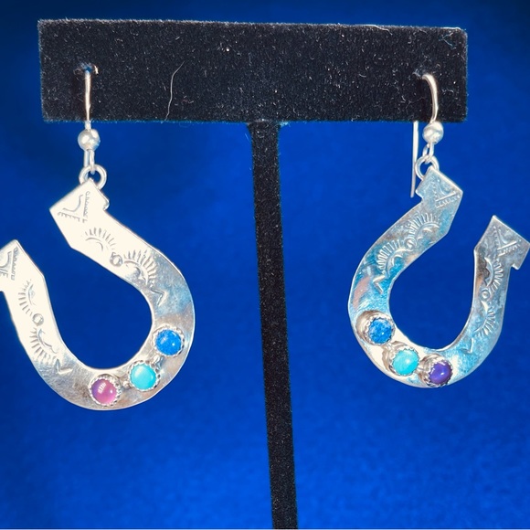 Sterling Horseshoe Earrings with Stones and Stampwork. Hallmarked.  Ships FREE - Picture 7 of 9
